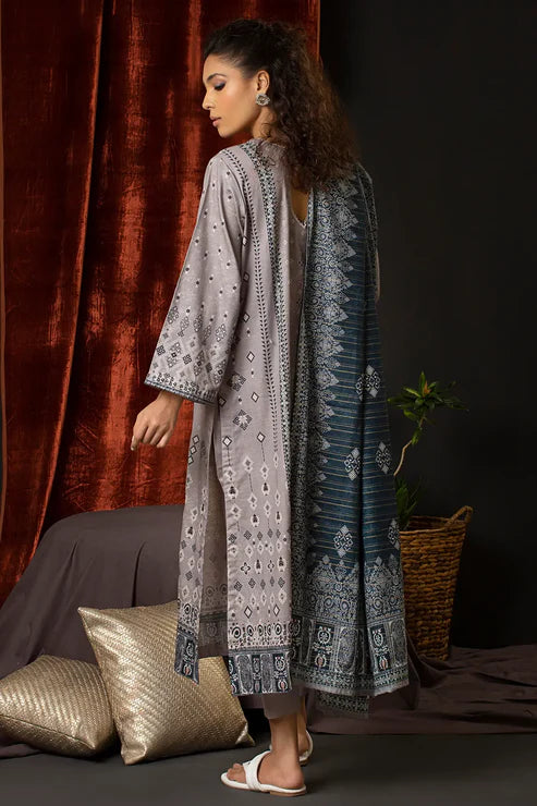 Unstitched 3 Piece – Printed Embroidered Khaddar