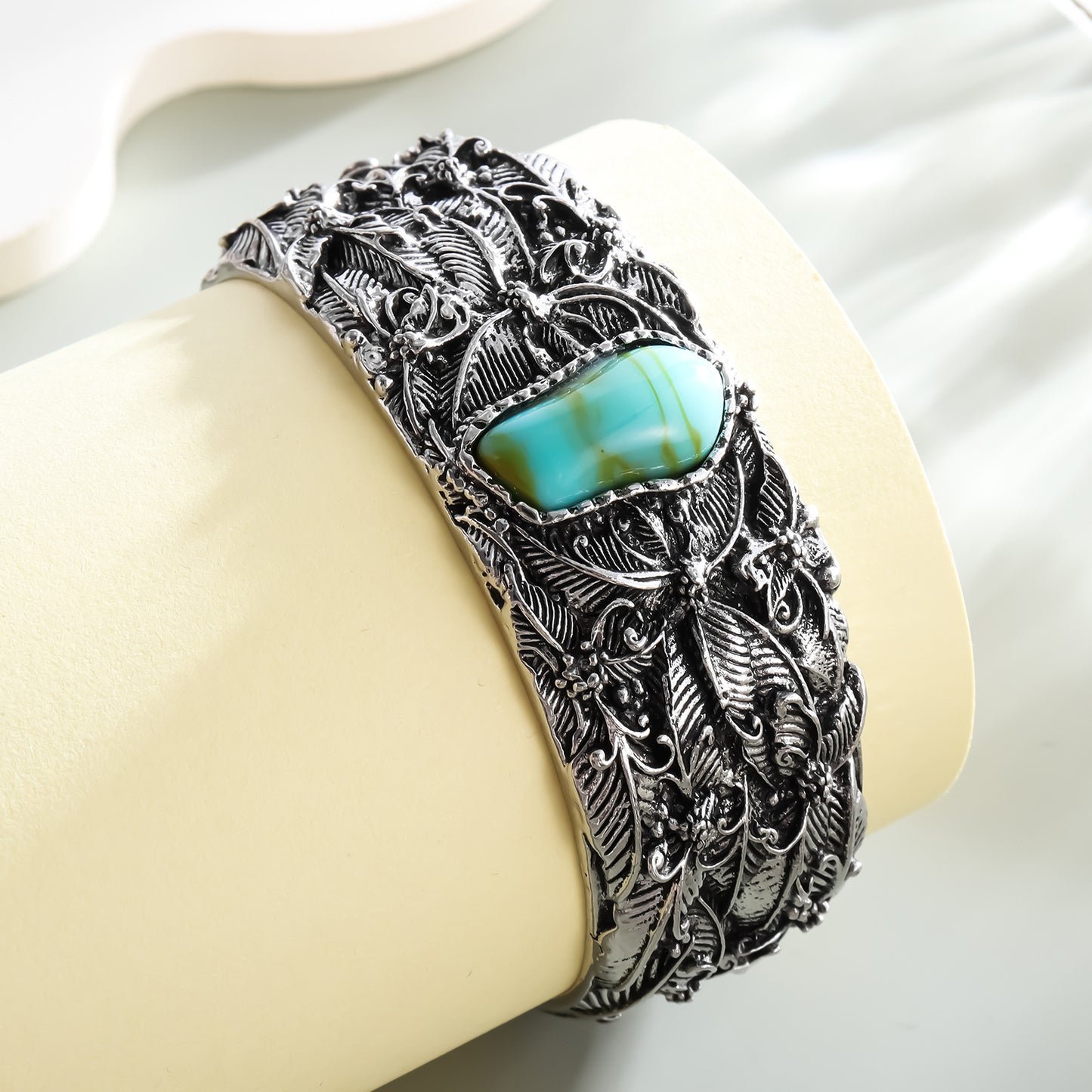 Alloy Electroplated Men's Turquoise Butterfly Bracelet